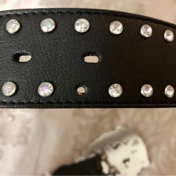 Tony Lama Black Blingy Leather Western Belt with Silver Chrome Ornate Buckle - Picture 9 of 9